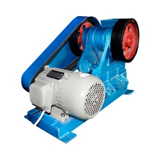 Щековая дробилка PE150*250